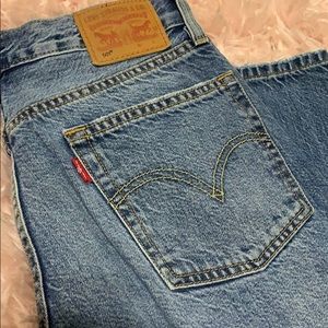 Levi’s 501 Straight Leg Jeans